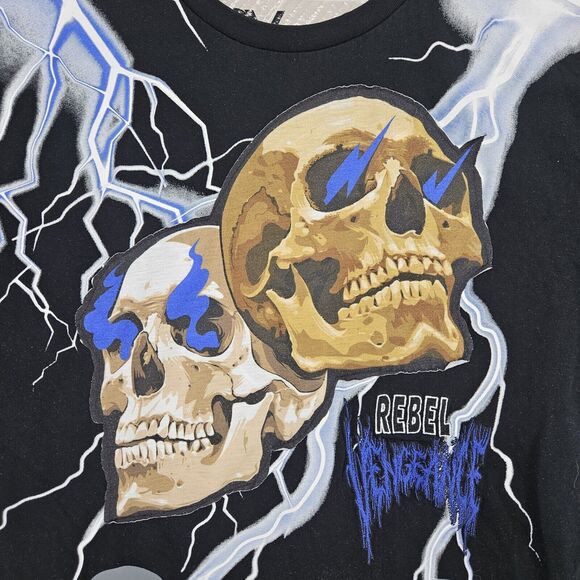 Rebel Vengeance Shirt Mens Large Black Skulls Thunder Graphic Tee Short Sleeve L - Picture 2 of 9